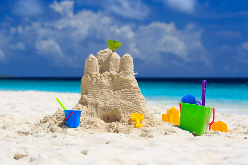 Economy-airport-parking-in-ft-lauderdale-sand-castle