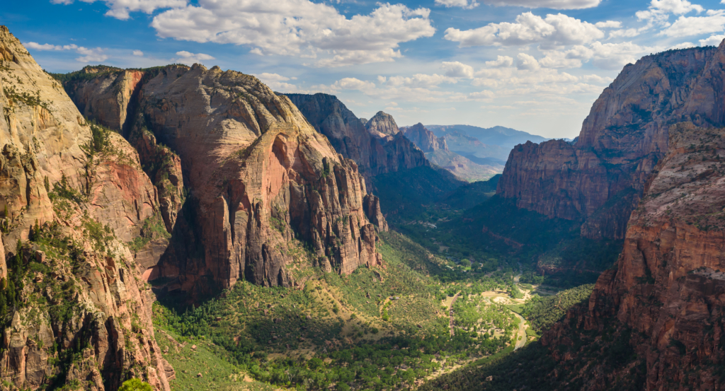 Cheap FLL Airport Parking Travelers