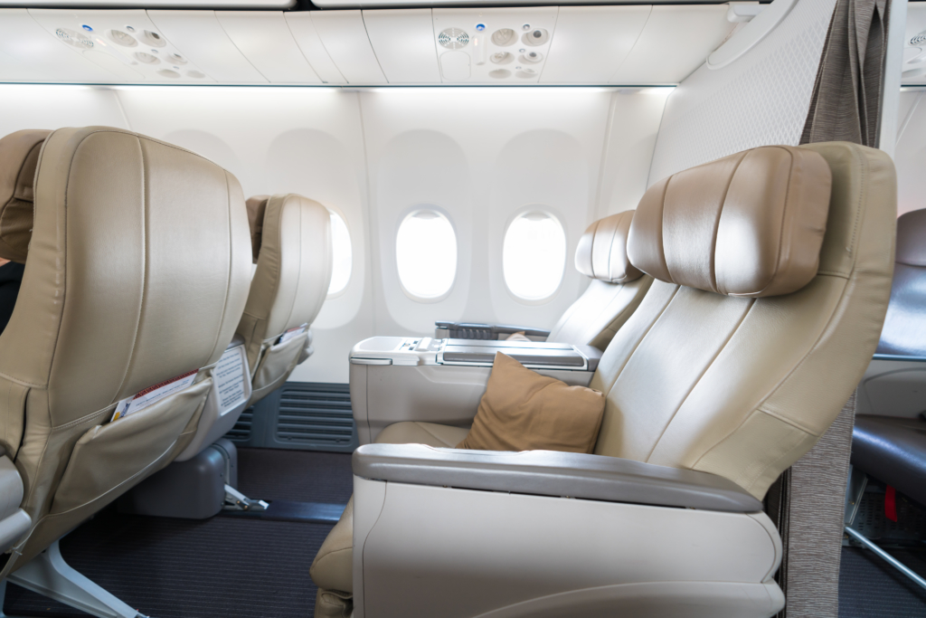 Business_class_seats